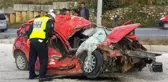 Kamyonla Çarpışan Otomobildeki Genç Kız Öldü