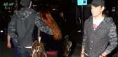 Yakışıklı Oyuncu Çağlar Ertuğrul, Sarmaş Dolaş Yürüdüğü Güzele 