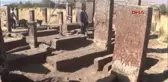 Bitlis Ahlat Selçuklu Mezarlığında Yeni Mezarlar Gün Yüzüne Çıkarıldı