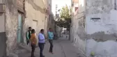 Küçük Kız, Gelini İzlerken Canından Oldu