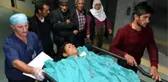 Elektrik Tellerinde Mahsur Kalan Kuşu Kurtarırken Akıma Kapılan Çobanın Elleri Kesildi