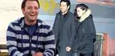 Mert Fırat ile Ayrıldığını Yalanlayan Hande, Yiğit Özşener ile Öpüşürken Yakalandı