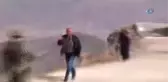 Sınırda Nöbet Tutan Asker Ailesini Karşısında Görünce Göz Yaşlarına Boğuldu