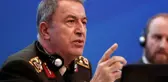 Hulusi Akar, Rakka'da Açılan Öcalan Posteri İçin ABD'ye Rest Çekti: Türkiye İzin Vermez