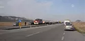 Otomobil ile Yolcu Minibüsü Çarpıştı: 1 Ölü, 8 Yaralı - Ağrı