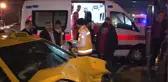 Fatih'te Trafik Kazası: 4 Yaralı