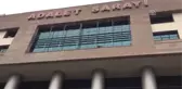 Babasını Bıçakla Öldürdüğü İddiasıyla Gözaltına Alınan Zanlı Tutuklandı