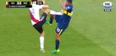 Rakibinin Göğsüne Tekme Atan Futbolcu, Oyundan Atıldı