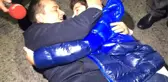 Cezaevinden Çıkan Sözcü Muhabiriyle Oğlu Yerde Sarılıp Hasret Giderdi