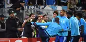 UEFA, Taraftara Tekme Atan Marsilyalı Patrice Evra'ya 7 Ay Men Cezası Verdi