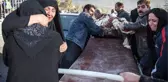 Irak'taki 7,3'lük Deprem, İran'ı Vurdu: 341 Kişi Öldü, 70 Bin Kişi Evlerini Terk Etti
