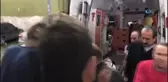 Kağıt Toplayan Genç Evinin İkinci Katından Aşağı Düştü