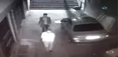 Zeytinburnu'nda Üç Kişinin Kahvehaneye Silahla Ateş Açtığı Anlar Kamerada