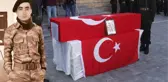 Tezkeresini Alacağı Gün Şehit Düşen Asker, Gözyaşlarıyla Toprağa Verildi
