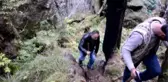 Hikayelerden Etkilendi, Esrarengiz Mağaraları Buldu