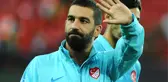Arda Turan'dan Duygulandıran Naim Süleymanoğlu Paylaşımı