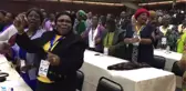 Mugabe Parti Liderliğinden Alındı