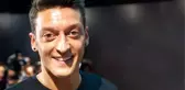 Katalan Basını Duyurdu: Mesut Özil Barcelona'da