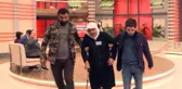 14 Yaşındaki Kızı Kaçırıp İşkence Yapan Yaşlı Kadın, Canlı Yayında Gözaltına Alındı