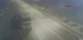 Uşak Tır, Park Halindeki Tır'a Çarptı