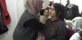 Ülkelerindeki Acıları Yüzlerine Yansıttılar