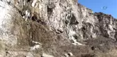 Ardahan'da Soğuk Hava Nedeniyle Şelale Dondu