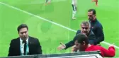 Beşiktaş Teknik Direktörü Şenol Güneş, Derbide Yardımcısını Tokatladı