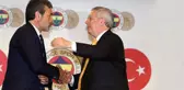 Böyle Tesadüf Görülmedi! Aykut Kocaman Aziz Yıldırım'a Araba Sattı