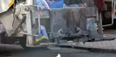 Çöp Atarken Kamyonun Altında Can Verdi