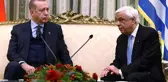 Yunan Cumhurbaşkanı'nın Erdoğan'ın Karşısındaki Oturuşu Alay Konusu Oldu