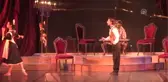 Kamelyalı Kadın