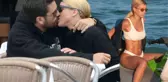 Annesi Korkudan Ne Yapacağını Şaşırdı, Sofia Richie Tangayla Şov Yaptı