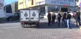 Öldürülen Ünlü Yönetmenin Cenazesi Adli Tıp'tan Alındı