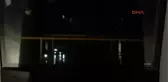 İzmir Raylarda Yürüyen Yaşlı Adam Güvenlik Görevlilerince Durduruldu