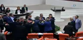 Mecliste Gerilim! AK Parti'li ve CHP'li Vekiller Birbirine Girdi!