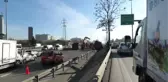Bahçelievler'de Zincirleme Trafik Kazası: 2 Yaralı