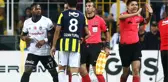 Negredo'nun Golüne Ofsayt Bayrağı Kaldıran Yardımcı Hakem, FIFA Kokartını Kaybetti