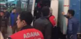 Adana Kamyonet, Kamyona Çarptı: 1 Yaralı