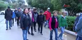 Antalya Falezlere Dikkat Çekmek İçin Yürüdüler