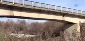 Hasar Gören Köprüde Tehlikeli Yolculuk