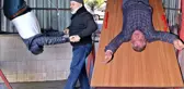 Rot Balans Ustası, Dükkanında Kurduğu Düzenekle Bel Ağrısı Çekenleri Tedavi Ediyor
