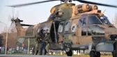 Uludağ'da Mahsur Kalan ve Geceyi Ormanda Geçiren 3 Kişi Askeri Helikopterle Kurtarıldı