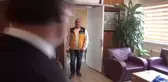 Hastayı Yatağına Kadar Sırtında Taşıyan Ambulans Şoförüne Plaket