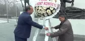Görme Engellileri Anlamak İçin Gözleri Bağlı Yürüdüler