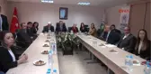 İzmir Suriyeliler İçin Dil ve İş Fırsatı