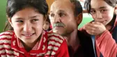 PKK'nın Şehit Ettiği Necmettin Öğretmenin Babası, Oğlunun Okuluna Gitti; Gözyaşları Sel Oldu
