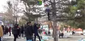 Öğrencilerden El Emeği Kuş Evleri