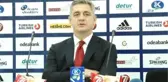 Oktay Mahmuti: 
