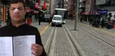 Arabasını Tramvayın Önüne Park Etti, Ceza Kesmek İsteyen Zabıtanın Burnunu Kırdı