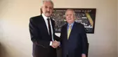 Aziz Yıldırım, Mehmet Ali Aydınlar'la Sponsorluk Anlaşması Yaptı